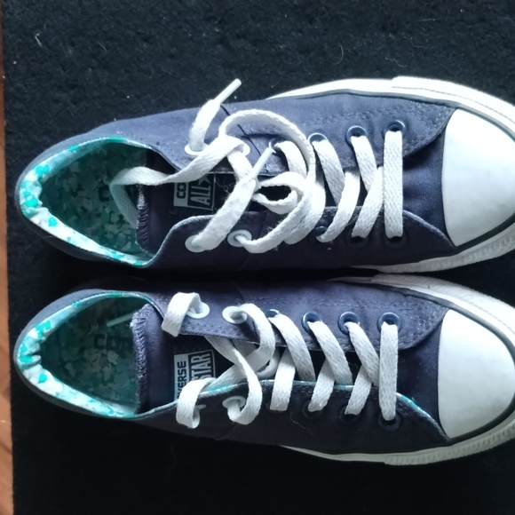 Converse Chuck Taylor All Star blue and white women's size 7 low top sneakers - Picture 1 of 8